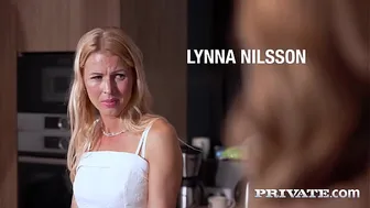 Lynna Nilson and Bonni Gee eat from the same plate